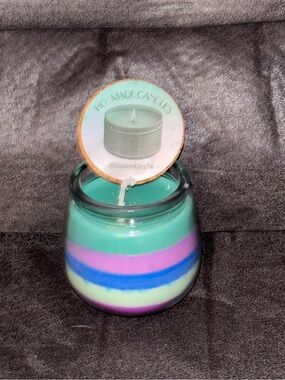 Smell the Rainbow scented 
Each layer is different fruit flavor
